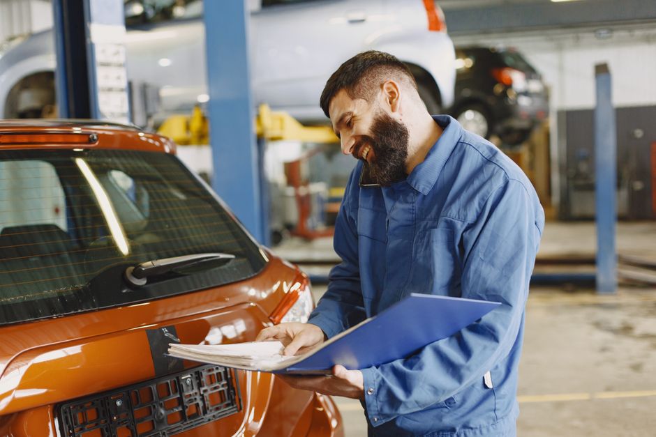 Car Maintenance Cost Comparison: Real‑World Figures for Sedans, SUVs, and Hybrids